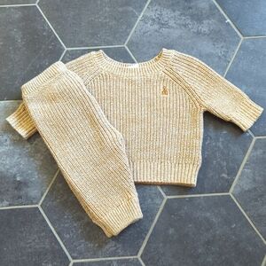 Baby Gap sweater set '23